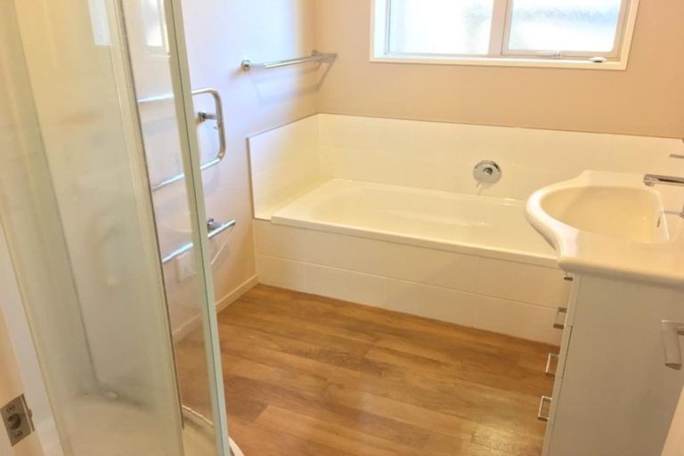 Photo of property in 73a Mandeville Street, Riccarton, Christchurch, 8011