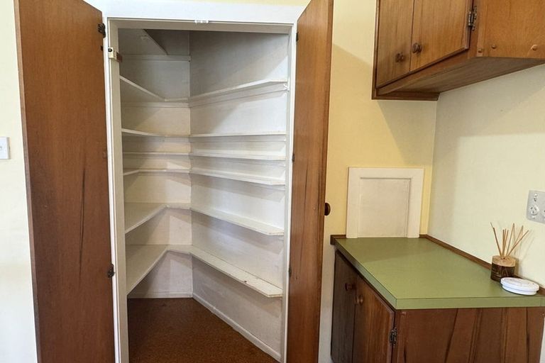 Photo of property in 9a Knighton Road, Hillcrest, Hamilton, 3216