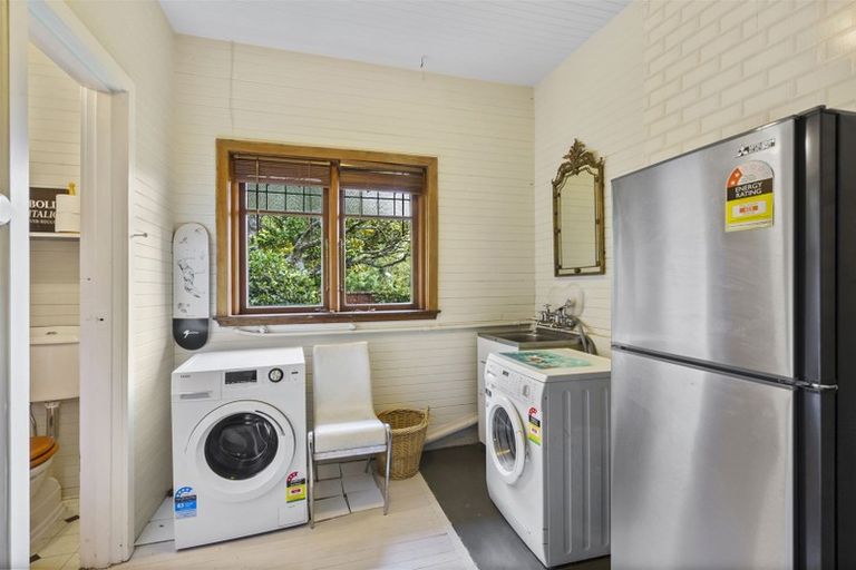 Photo of property in 36 Saint Martins Road, Saint Martins, Christchurch, 8022