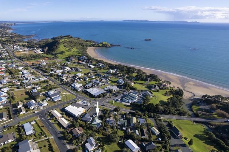 Photo of property in 168 State Highway 10, Coopers Beach, 0420