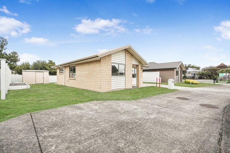 Photo of property in 63a Te Manatu Drive, Huntington, Hamilton, 3210
