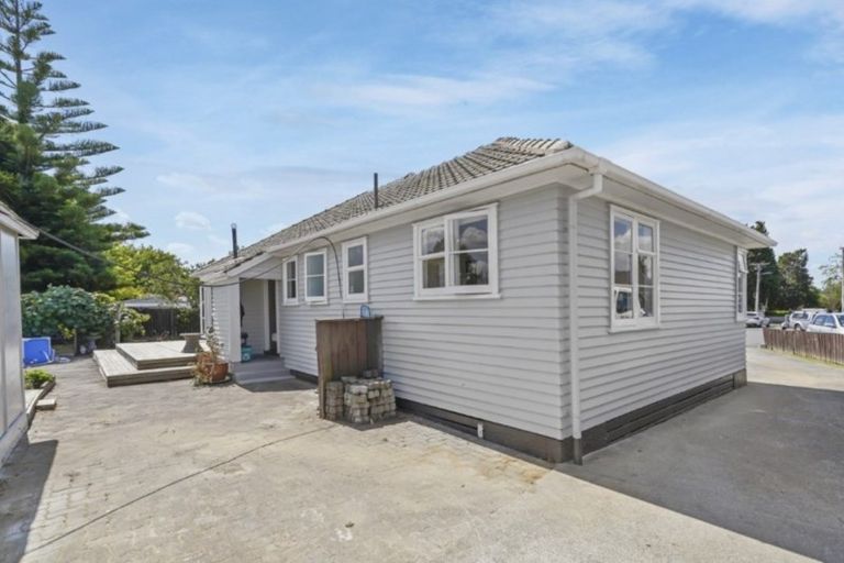 Photo of property in 14 Watts Crescent, Hamilton East, Hamilton, 3216