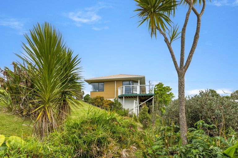 Photo of property in 2 Fidelis Avenue, Snells Beach, 0920