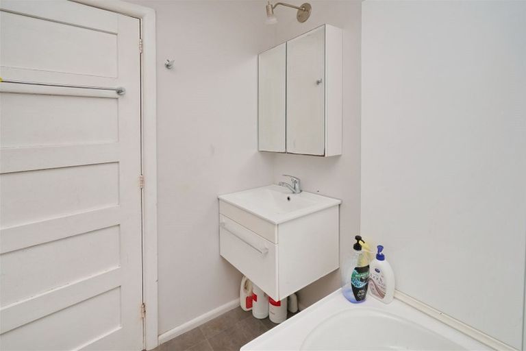 Photo of property in 20 Curries Road, Hillsborough, Christchurch, 8022