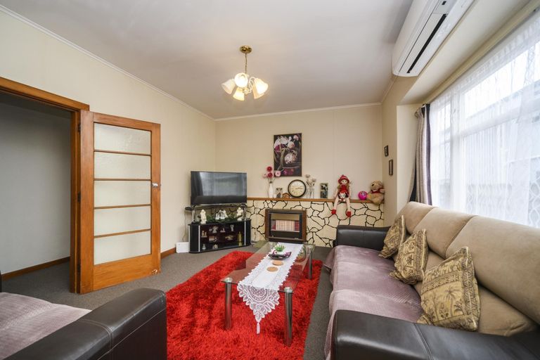 Photo of property in 7 Matamau Street, Palmerston North, 4414