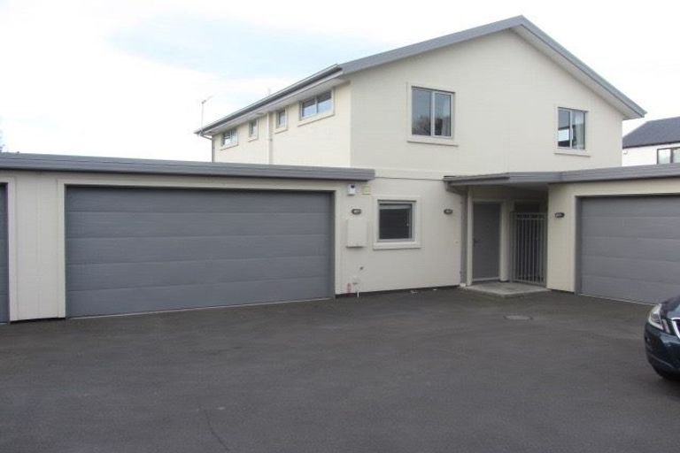 Photo of property in 1/251a Kilmore Street, Christchurch Central, Christchurch, 8011