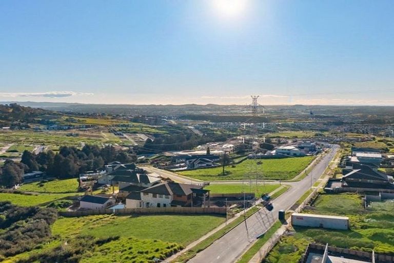 Photo of property in 14 Annmarie Avenue, Totara Park, Auckland, 2019