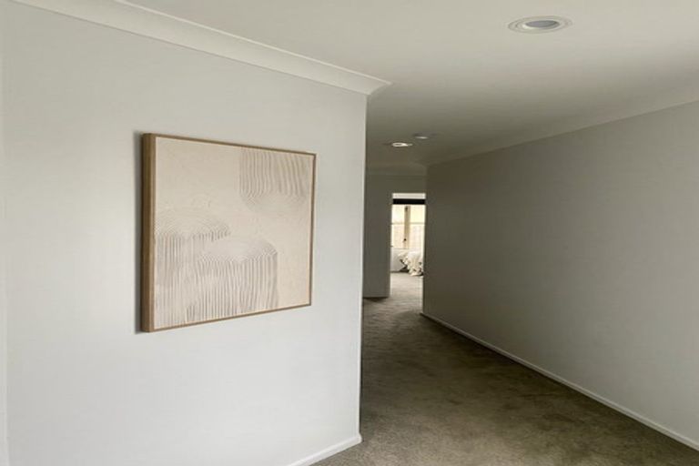 Photo of property in 2 Coleraine Drive, Rototuna, Hamilton, 3210