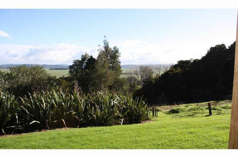 Photo of property in 127 Mountain View Road, Hikurangi, 0114