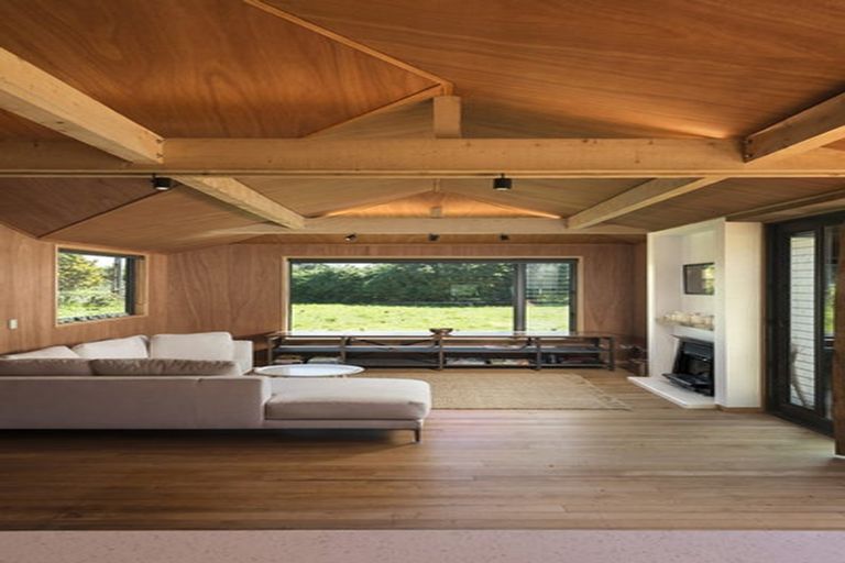 Photo of property in 64 Matapihi Station Road, Matapihi, Tauranga, 3175