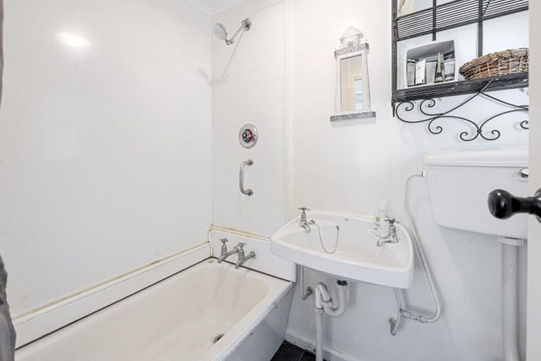 Photo of property in 46 Owhango Road, Owhango, 3990