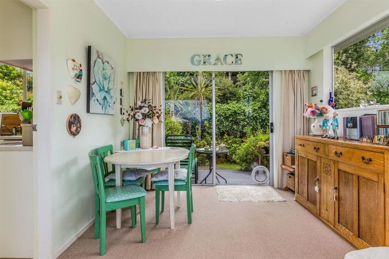 Photo of property in 4b The Track, Plimmerton, Porirua, 5026