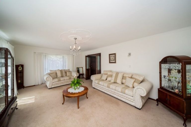 Photo of property in 311 Opunake Road, Cardiff, Stratford, 4391