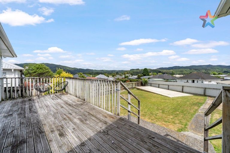 Photo of property in 29 Nelson Crescent, Wainuiomata, Lower Hutt, 5014