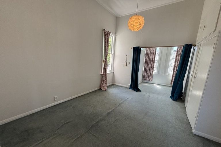 Photo of property in 20 Washington Avenue, Brooklyn, Wellington, 6021