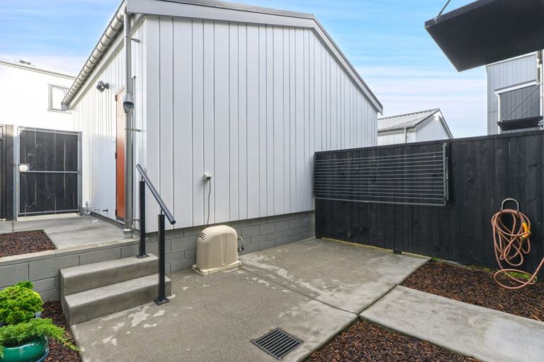 Photo of property in 34 Nugget Avenue, Hobsonville, Auckland, 0616