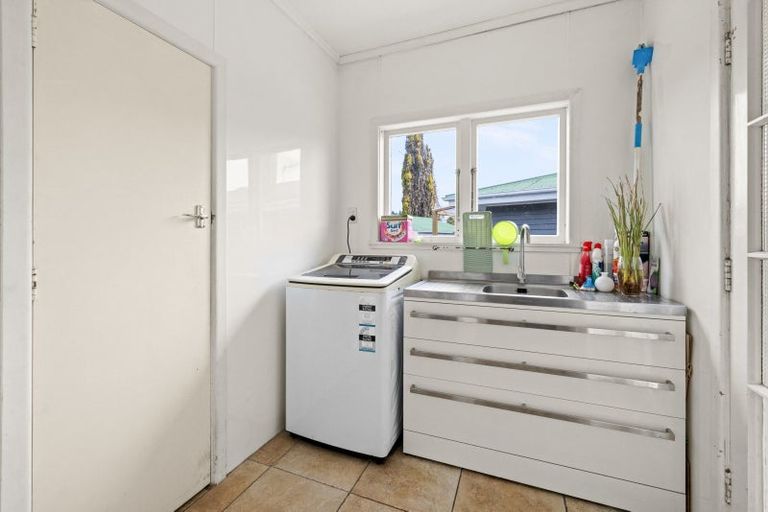 Photo of property in 1 Butler Street, Onekawa, Napier, 4110