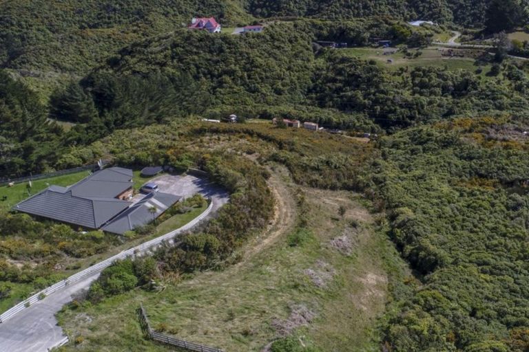 Photo of property in 31 Kaitangata Crescent, Kelson, Lower Hutt, 5010