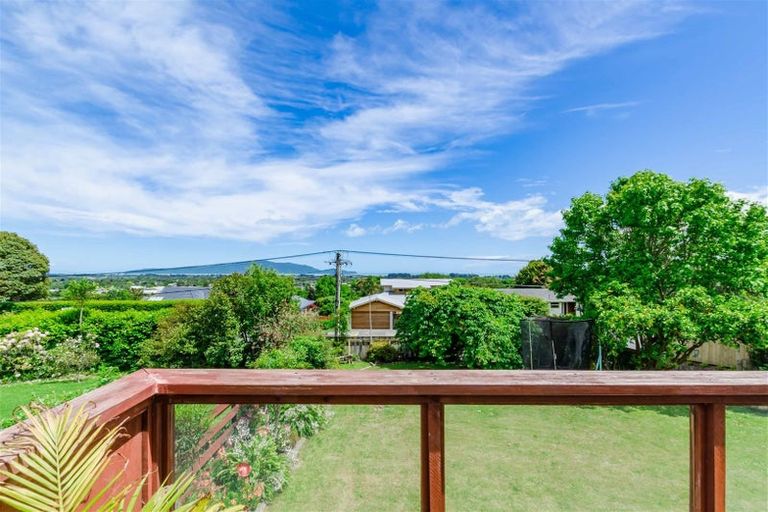 Photo of property in 57 Winara Avenue, Waikanae, 5036