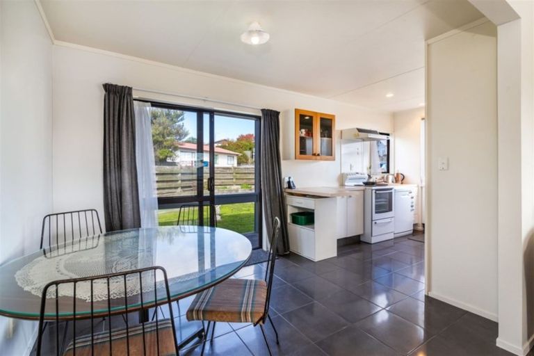 Photo of property in 17 Kiddle Drive, Hilltop, Taupo, 3330