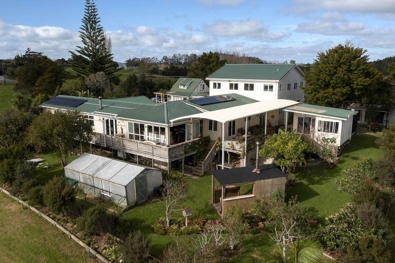 Photo of property in 291 Kaiwaka-mangawhai Road, Kaiwaka, Wellsford, 0975