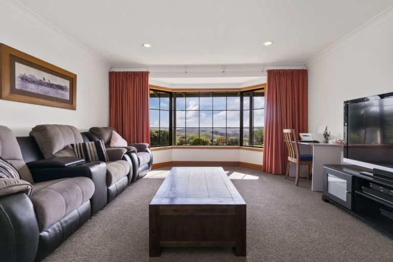 Photo of property in 112 Oyster Point Road, Kaukapakapa, Warkworth, 0984