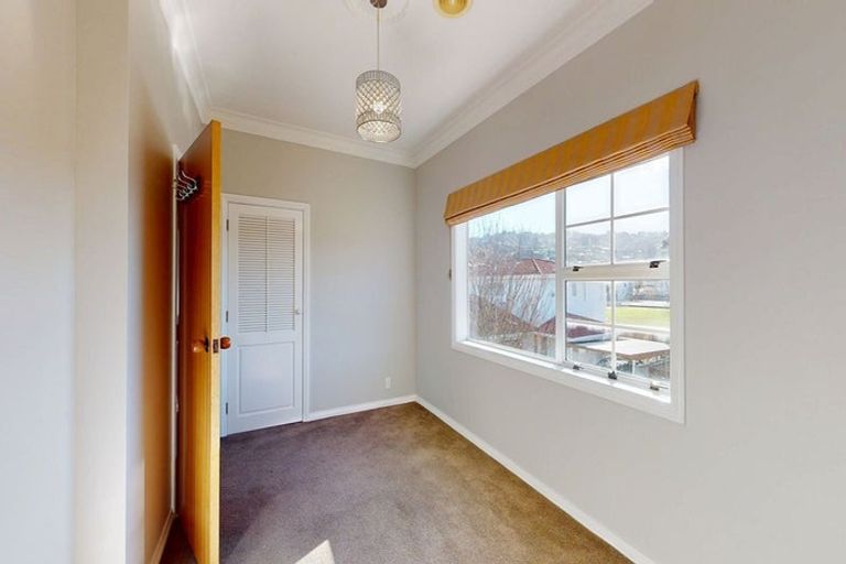 Photo of property in 49 Kings Crescent, Hutt Central, Lower Hutt, 5010