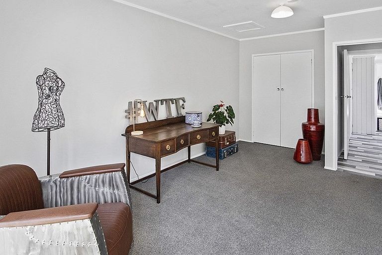 Photo of property in 17 Carlyle Street, Leamington, Cambridge, 3432