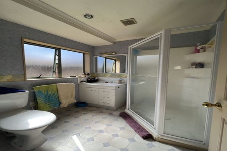 Photo of property in 4 Farringdon Avenue, Rototuna North, Hamilton, 3210