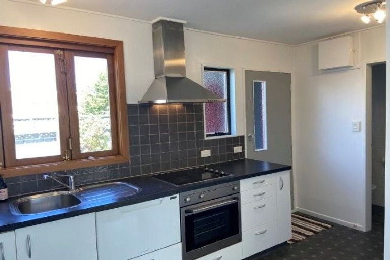 Photo of property in 25d Tennyson Street, Petone, Lower Hutt, 5012