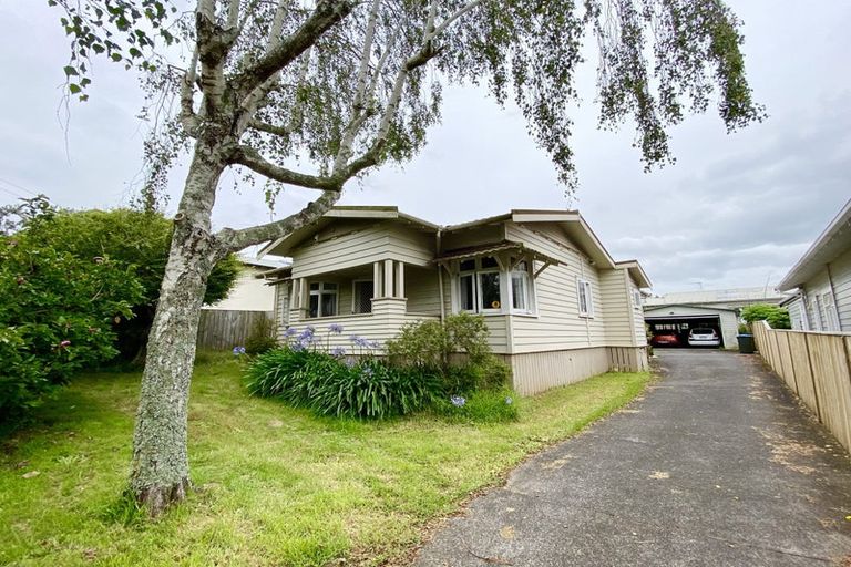Photo of property in 60 Asquith Avenue, Mount Albert, Auckland, 1025