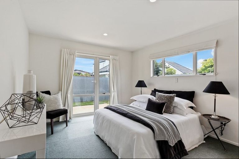 Photo of property in 150 Avonhead Road, Avonhead, Christchurch, 8042