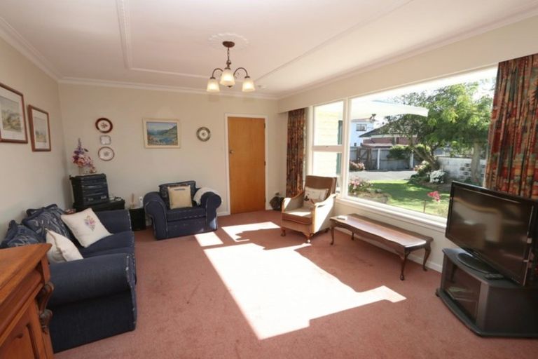 Photo of property in 27 Middle Road, Allenton, Ashburton, 7700