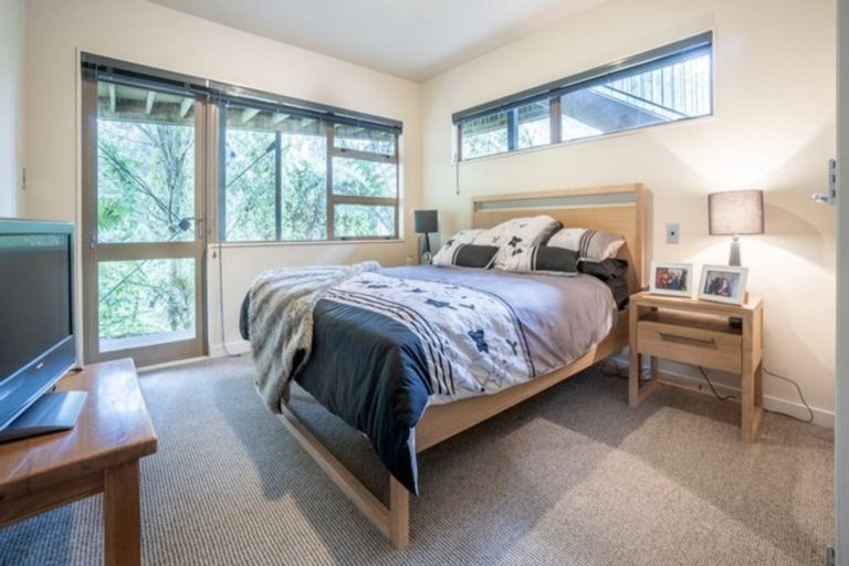 Photo of property in 67 Atawhai Road, Fitzherbert, Palmerston North, 4410