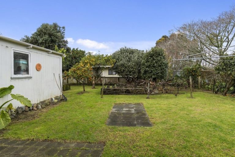 Photo of property in 8 Crescent Road, Otumoetai, Tauranga, 3110
