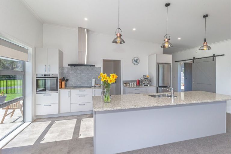 Photo of property in 116 Gladstone Road, Levin, 5571