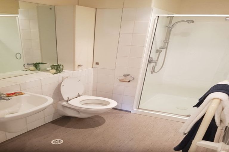 Photo of property in Kelvin House, 1e/16 The Terrace, Wellington Central, Wellington, 6011