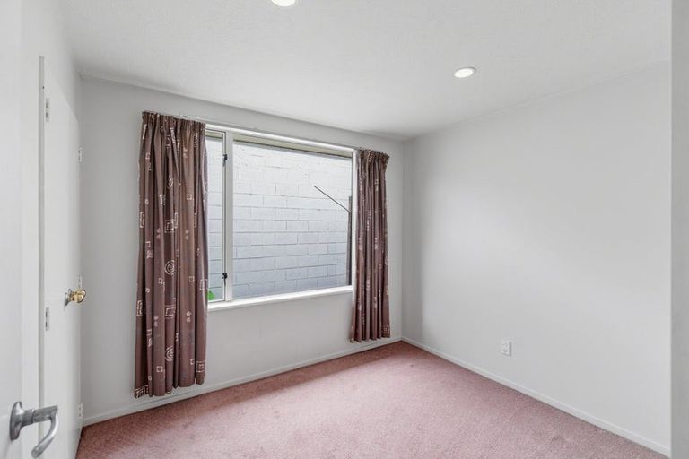 Photo of property in 4/12 Frankleigh Street, Somerfield, Christchurch, 8024