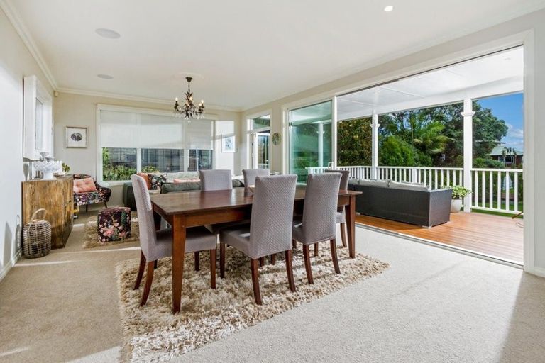Photo of property in 315a Beach Road, Campbells Bay, Auckland, 0630