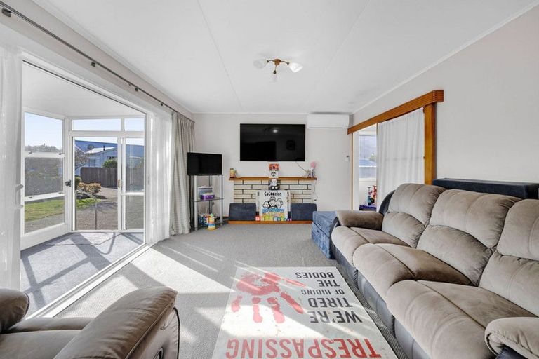 Photo of property in 52a Dixon Avenue, Hawera, 4610