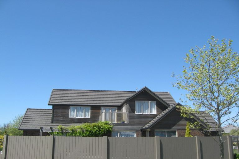 Photo of property in 30 Riverwood Boulevard, Redwood, Christchurch, 8051