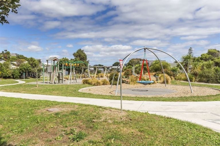 Photo of property in 39 Cluny Road, Plimmerton, Porirua, 5026