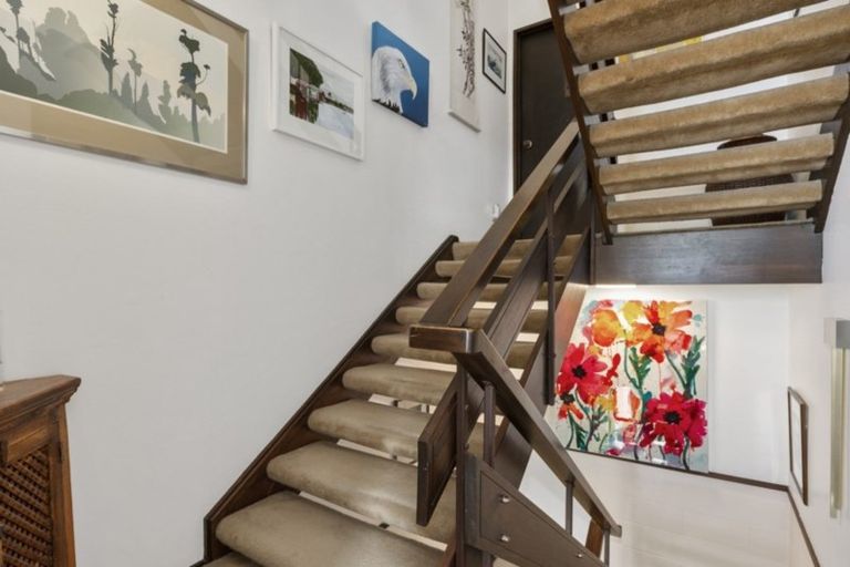 Photo of property in 54 Cliffs Road, Saint Clair, Dunedin, 9012