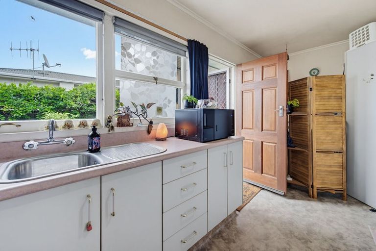 Photo of property in 1/361 Kennedy Road, Pirimai, Napier, 4112