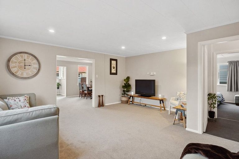 Photo of property in 48 Bathgate Street, South Dunedin, Dunedin, 9012