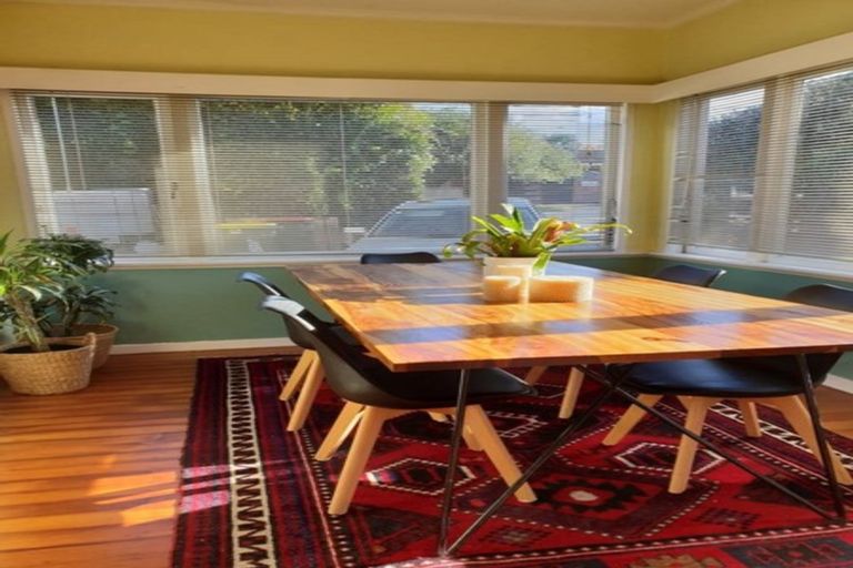 Photo of property in 2a Karaka Street, Takapuna, Auckland, 0622