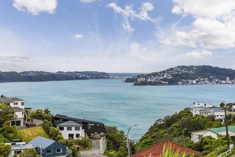 Photo of property in 22d Mandalay Terrace, Khandallah, Wellington, 6035