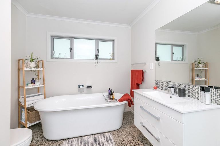 Photo of property in 211c Discombe Road, Tamahere, Hamilton, 3283