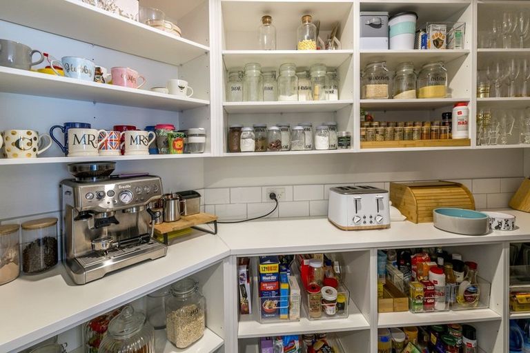 Photo of property in 34 Weld Street, Levin, 5510