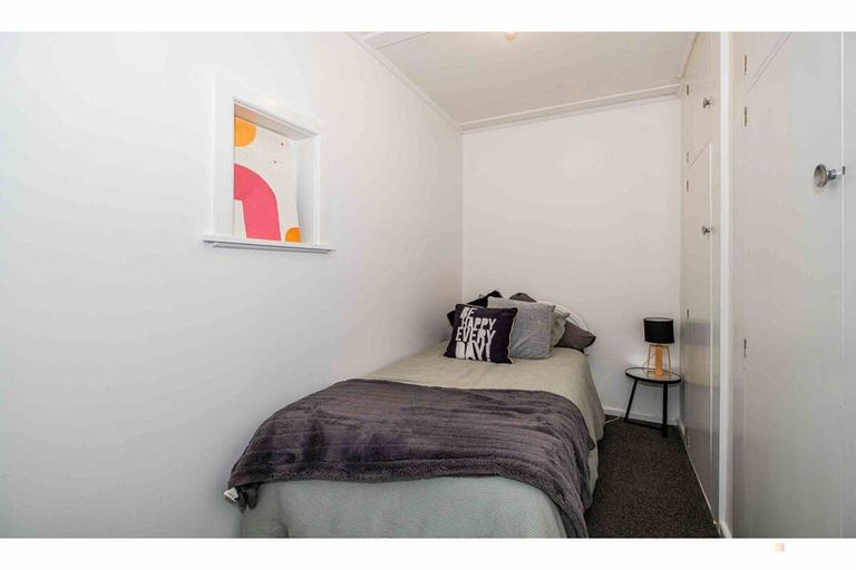 Photo of property in 22 Hughes Street, Waimate, 7924